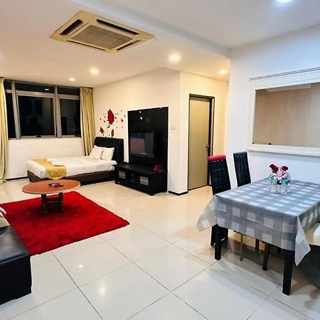 Taragon Homestay - กัวลาลัมเปอร์ ภายนอก รูปภาพ